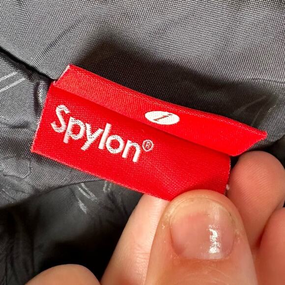 Spyder Womens XT 5000 White and Red Ski Snow Zip up Jacket Size 10 Insulated - Picture 15 of 16